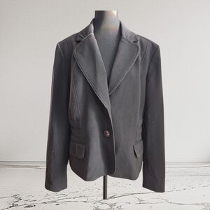 Nine West Black Blazer with Notched Lapels and Tailored Fit Size 16